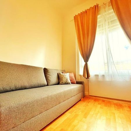 Central Spacious Flat Budapest Exterior foto